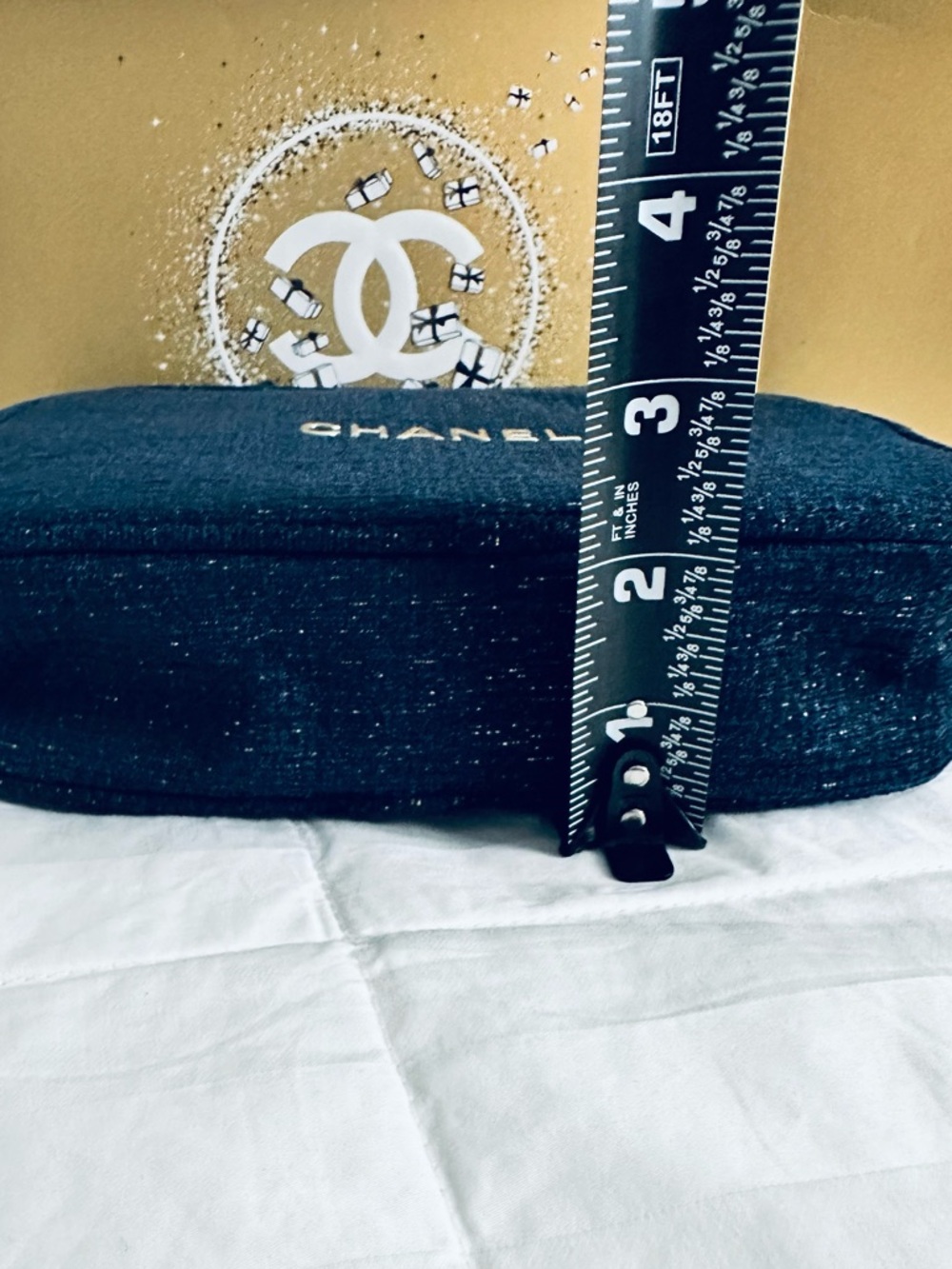 CHANEL Blue Tweed Cosmetic Bag with Gold Logo - Picture 10 of 10